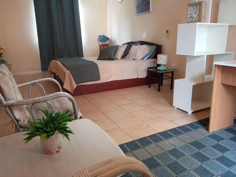 Sunshine Luxurious Villa:4 Mins Walk From Beach Flic-en-Flacq Eksteriør bilde