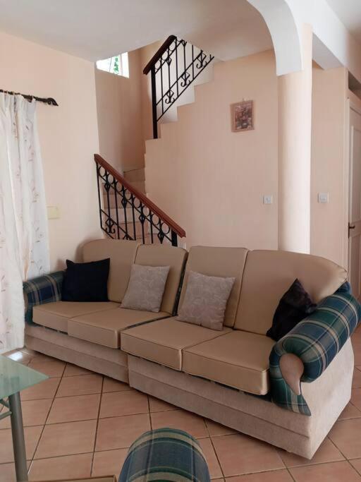 Sunshine Luxurious Villa:4 Mins Walk From Beach Flic-en-Flacq Eksteriør bilde